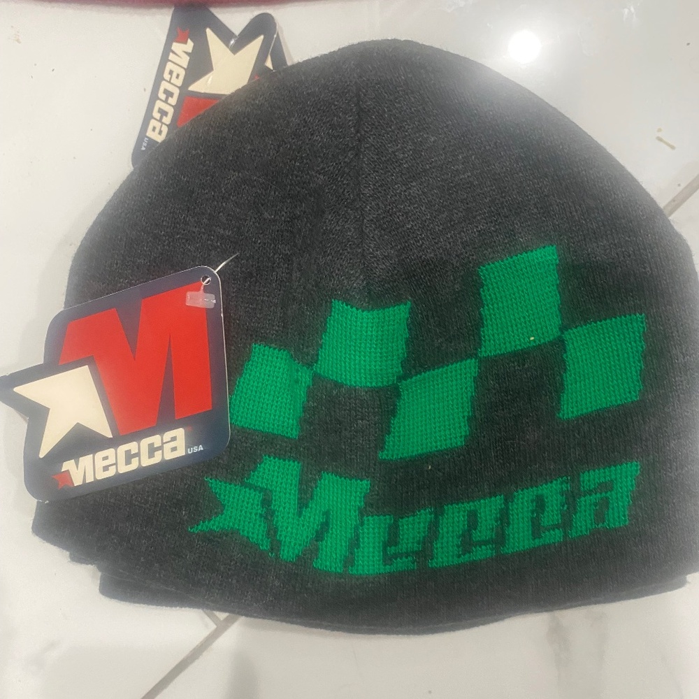 Unisex Mecca Skull cap. One size